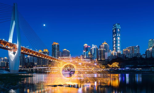 璀璨魔幻不夜天，立體山城冠中華——論重慶夜景之壯麗